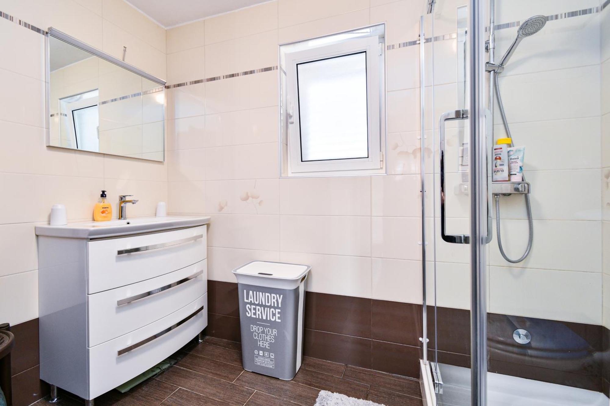 Apartman Lavanda Sa Bazenom I Okucnicom 4* Hreljin 외부 사진